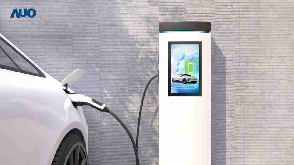 友達〝EVSE車用充電樁解決方案〞專為電動汽車充電樁設計，，具有高亮度、、、、克服戶外艱難環境的耐溫、、耐紫外線等特性，，並搭載散熱性及擴充性強的高效能工業電腦，，，，可實現人機互動訴求，，，如資訊顯示、、支付等應用